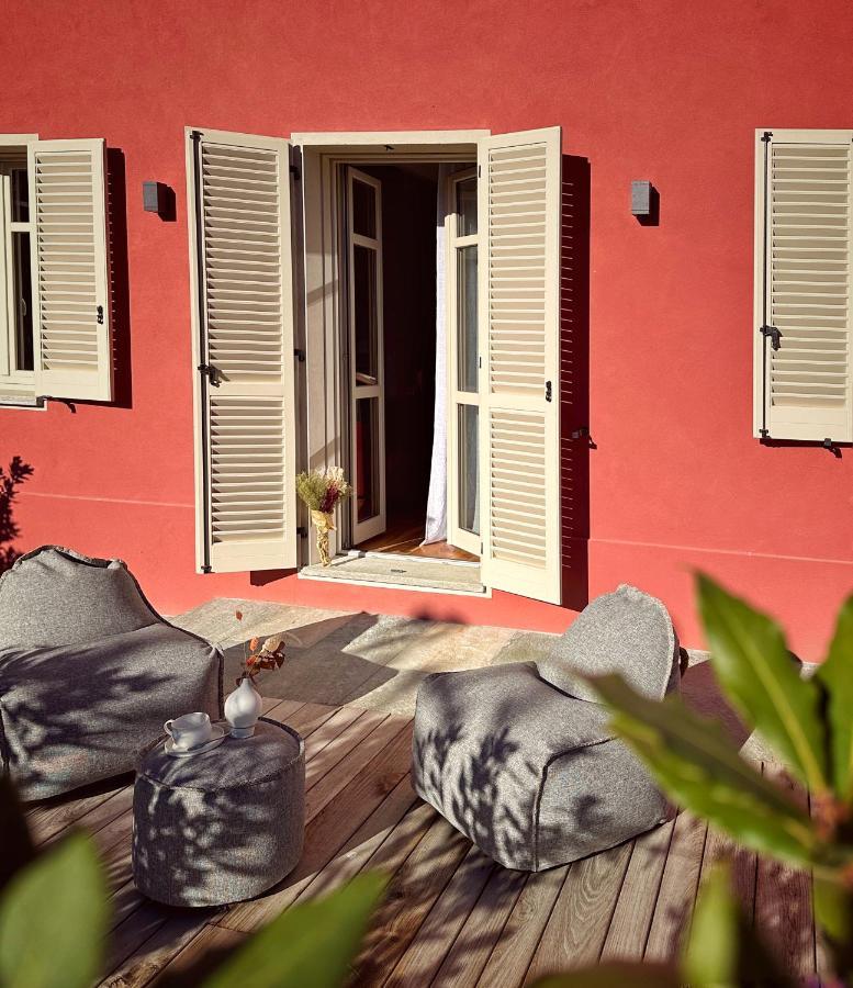 Hotel Le Marne Relais Costigliole d'Asti Esterno foto